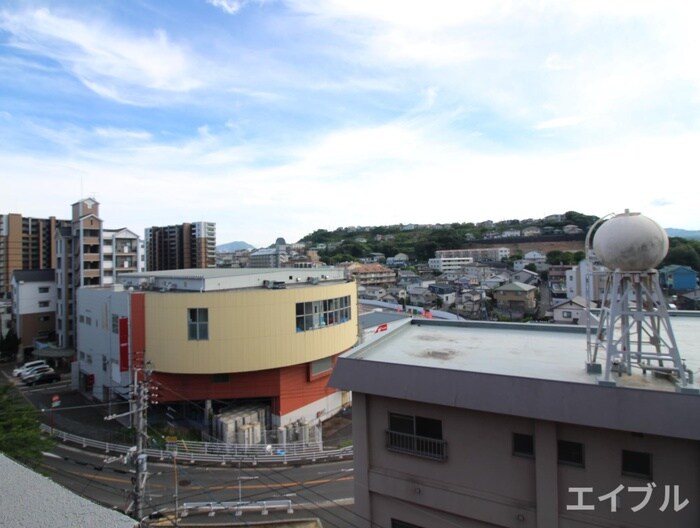 物件内観写真15　(室内からの展望)