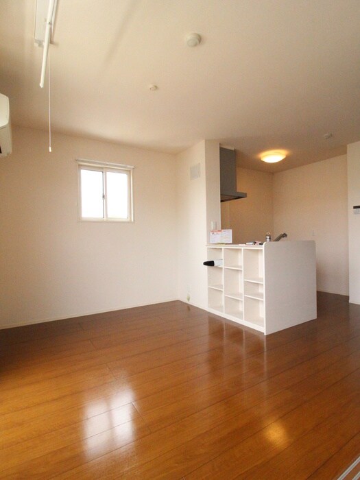 物件内観写真6　(居室)