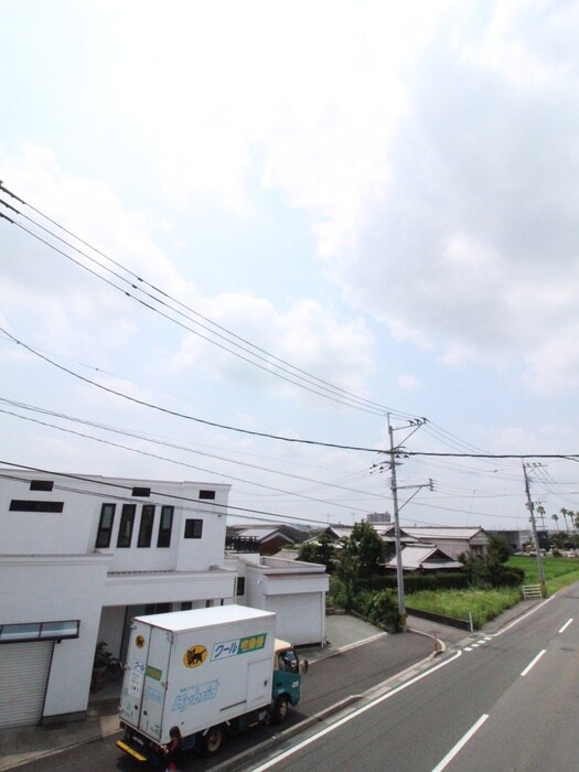 物件内観写真13　(室内からの展望)