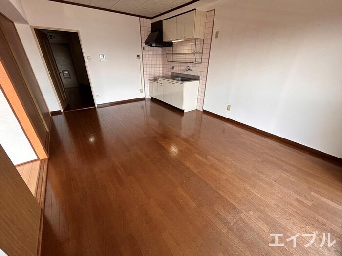 物件内観写真7　(居室)