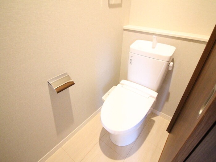 物件内観写真11　(トイレ)