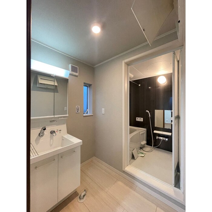 物件内観写真19　(洗濯機置場)