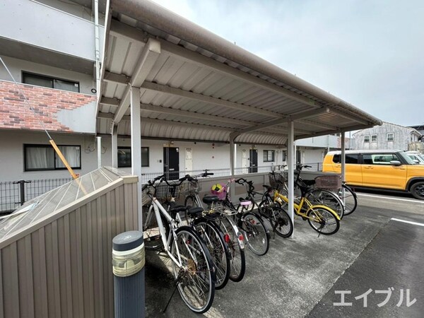 駐輪場