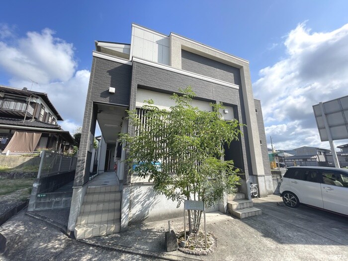 物件外観写真6　(外観写真)