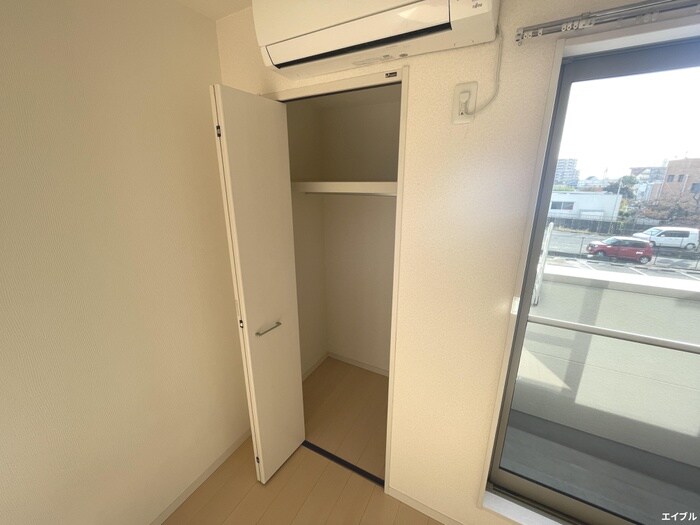 物件内観写真10　(収納)