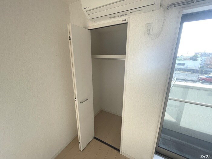 物件内観写真10　(収納)