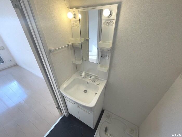 物件内観写真15　(洗面)