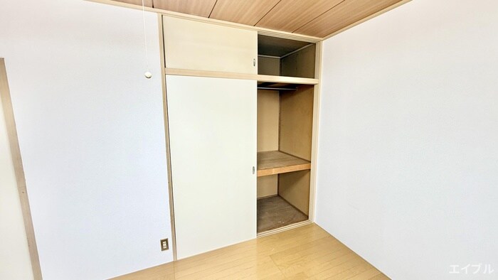 物件内観写真9　(収納)