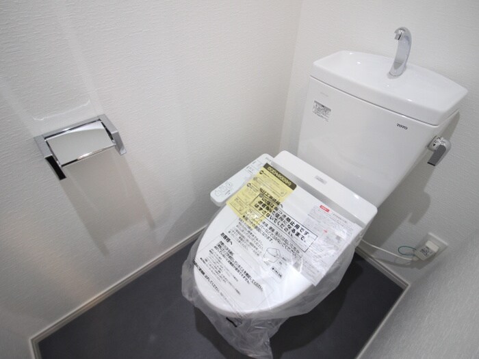 物件内観写真10　(トイレ)