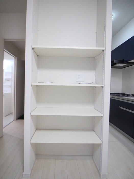 物件内観写真17　(収納)