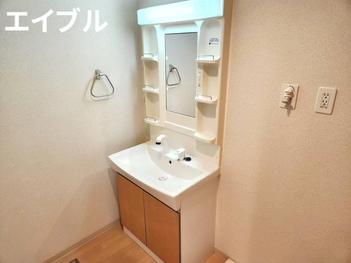 物件内観写真9　(洗面)