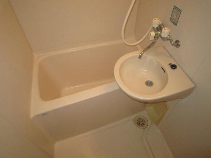 物件内観写真14　(バス／シャワールーム等)