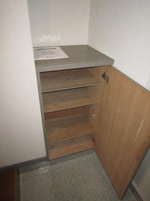 物件内観写真17　(靴箱)