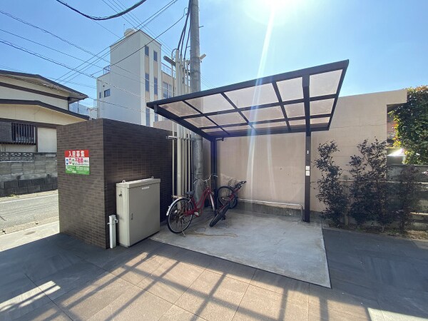 駐輪場
