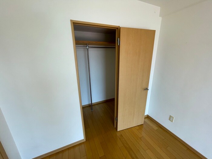 物件内観写真8　(収納)