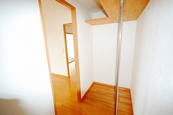 物件内観写真8　(収納)