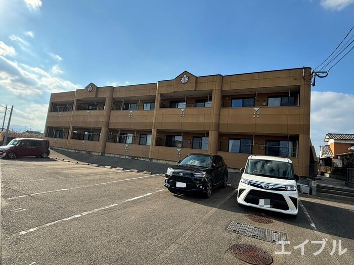 物件外観写真6　(外観写真)