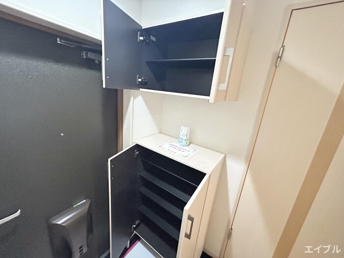 物件内観写真18　(靴箱)