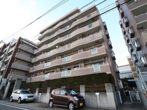 ジュラ－レ姪浜外観写真