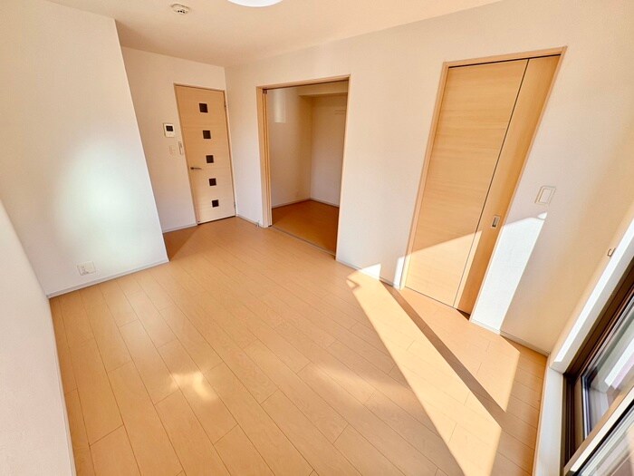 物件内観写真6　(居室)