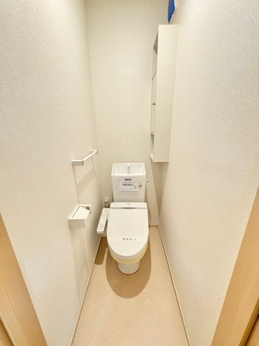 物件内観写真11　(トイレ)