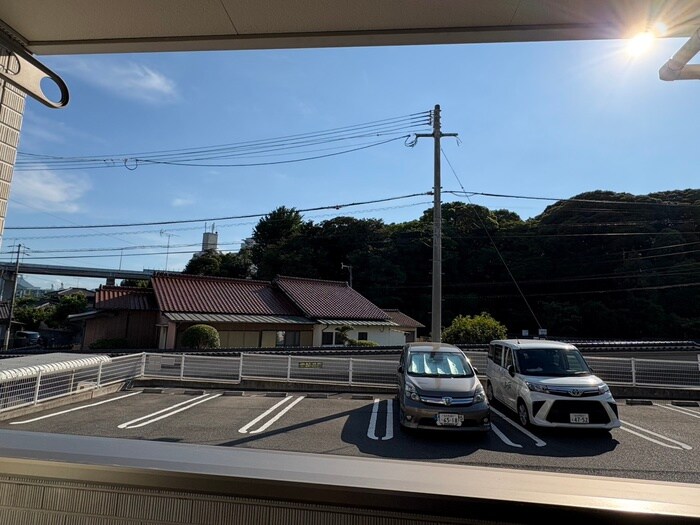 物件内観写真15　(室内からの展望)