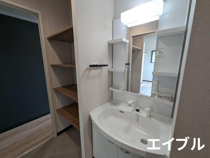 物件内観写真10　(洗面)