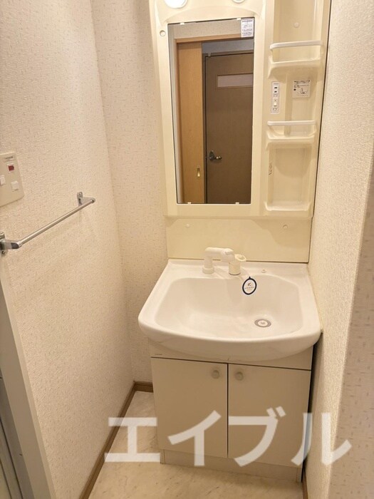 物件内観写真9　(洗面)