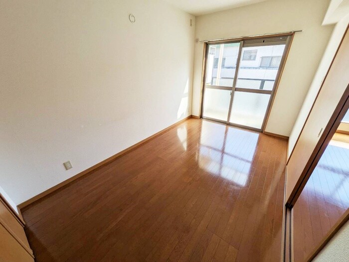 物件内観写真18　(居室)