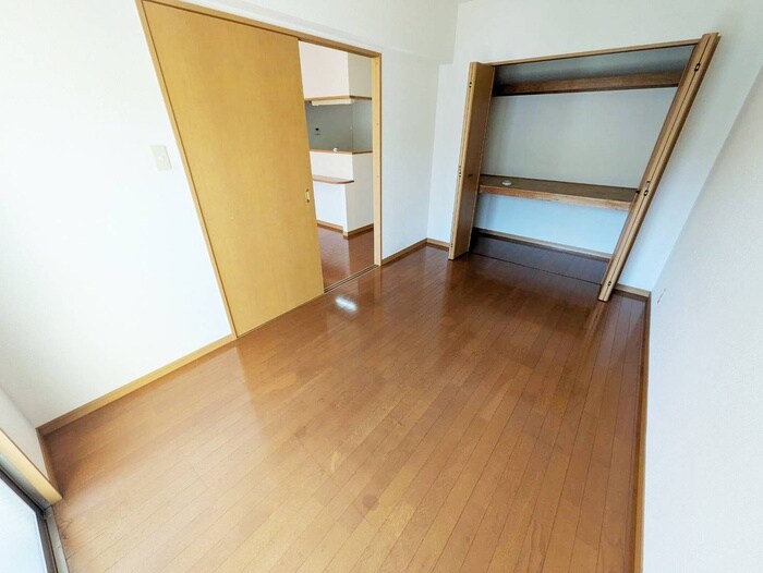 物件内観写真21　(居室)