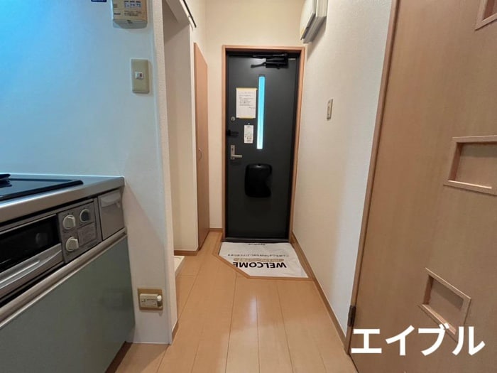 物件内観写真16　(廊下)