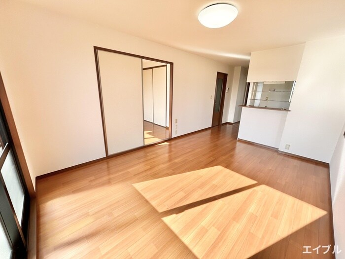 物件内観写真7　(居室)