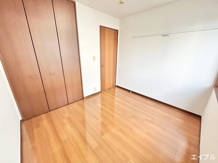 物件内観写真18　(居室)