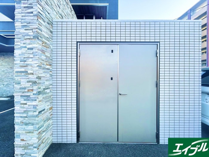 物件外観写真6　(建物設備)