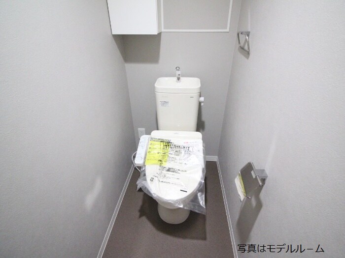 物件内観写真14　(トイレ)