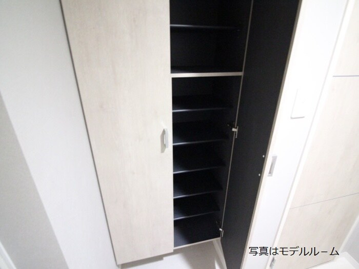 物件内観写真21　(靴箱)