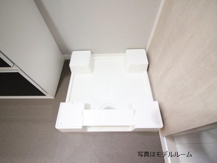 物件内観写真22　(洗濯機置場)