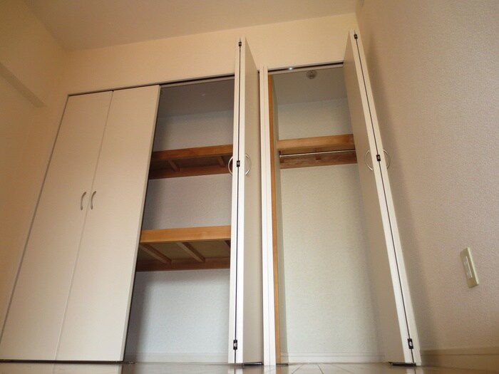 物件内観写真11　(収納)