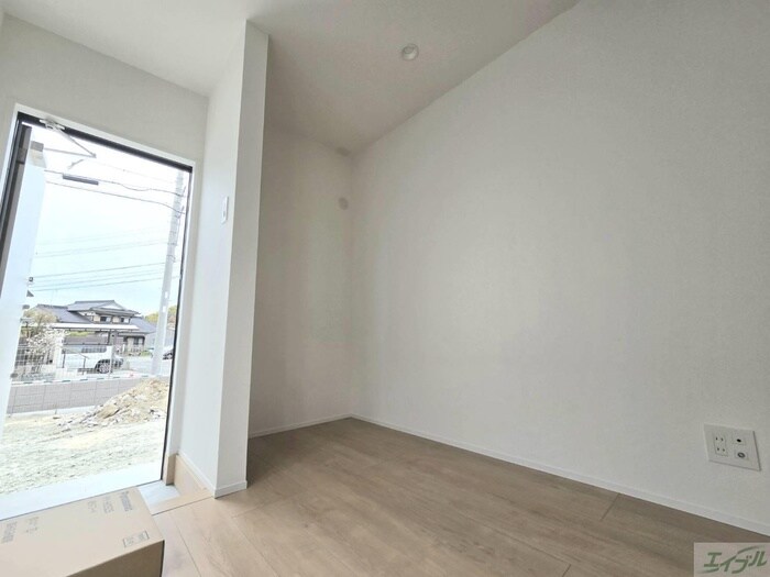 物件内観写真8　(居室)