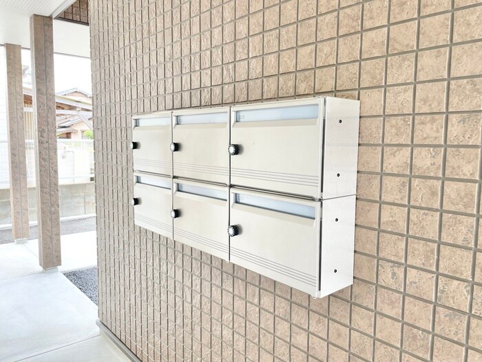 物件外観写真6　(建物設備)