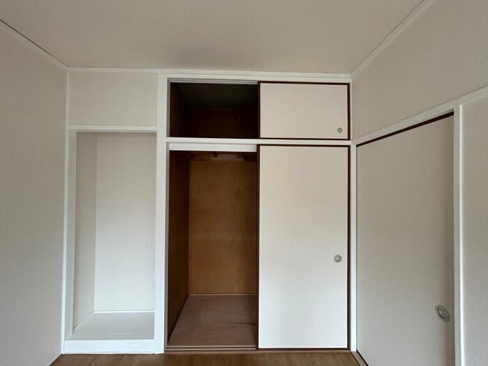 第２パ－プルハイムの収納