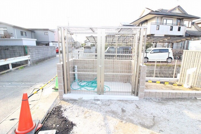 物件外観写真3　(建物設備)