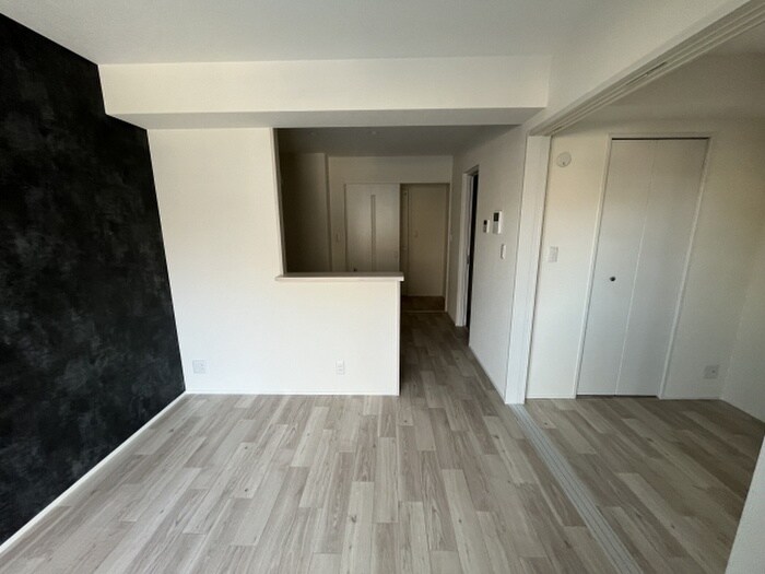 物件内観写真3　(居室)