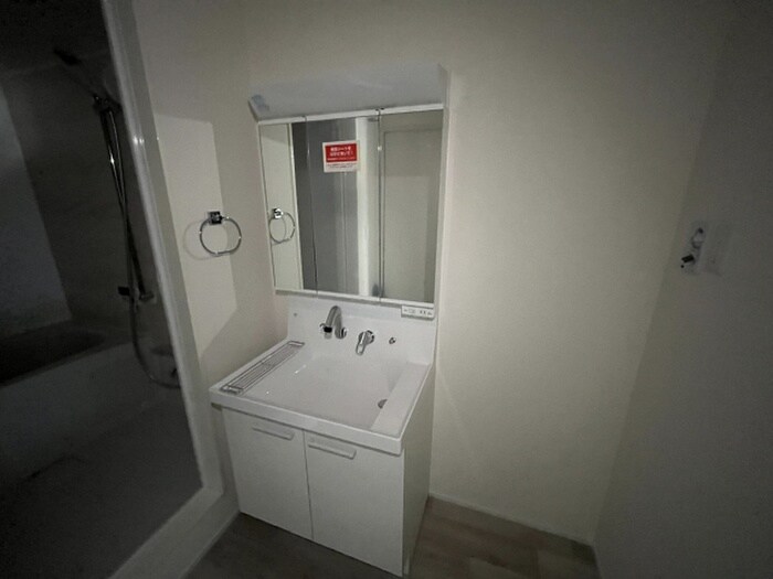 物件内観写真6　(洗面)