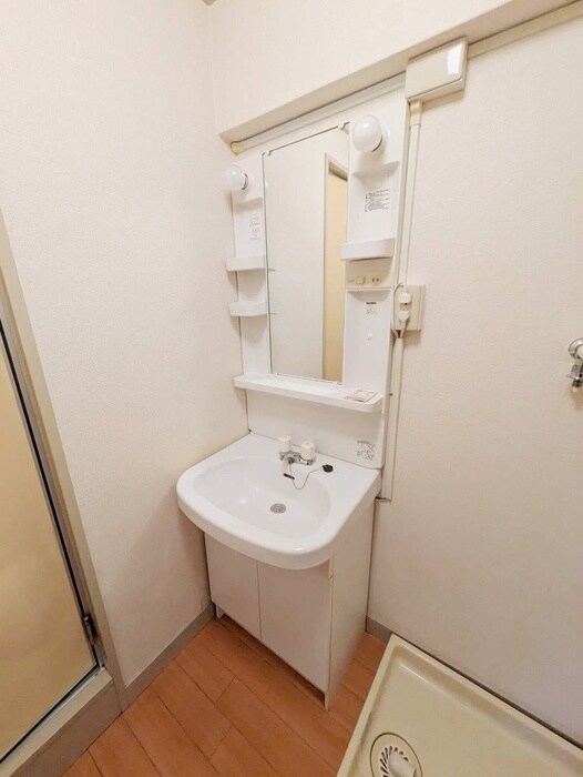 物件内観写真10　(洗面)