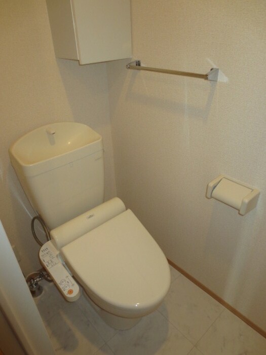 物件内観写真11　(トイレ)