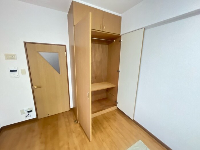 物件内観写真8　(収納)