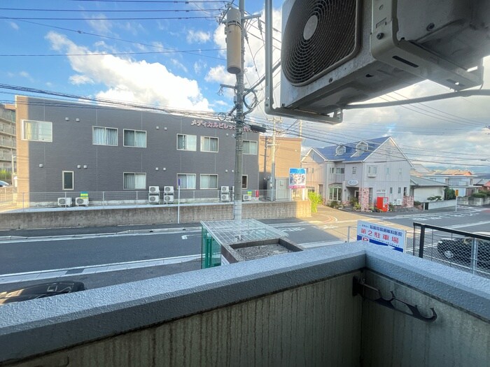 物件内観写真14　(室内からの展望)