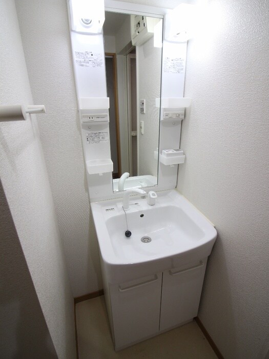 物件内観写真10　(洗面)