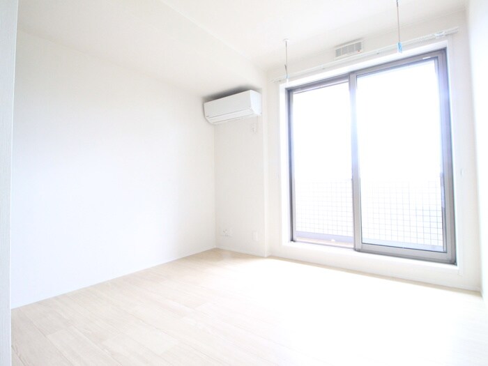 物件内観写真6　(居室)